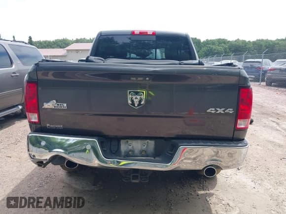 ✅ 2018 Ram 1500 Big Horn • VIN: 3C6RR7LT6JG226625 • Lot: 42594081. Wystawiony na IAAI z przebiegiem 46 585 mil. Bezpłatny archiwum sprzedaży aukcyjnych z USA i szczegółowy raport historii pojazdu na DreamBid. Zdjęcie 16.