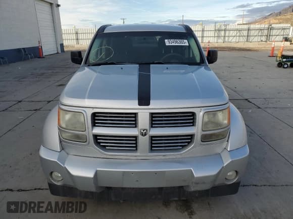 ✅ 2011 Dodge Nitro Heat • VIN: 1D4PU4GK2BW601396 • Лот: 93496365. Опубликован ранее на Copart с пробегом 200 186 миль. Бесплатный доступ к архиву аукционных продаж из США и подробный отчёт об истории автомобиля на DreamBid. Изображение 5.