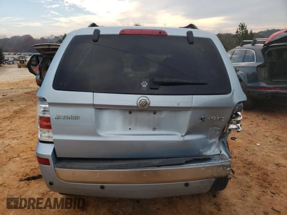 ✅ 2008 Mercury Mariner • VIN: 4M2CU29H18KJ25895 • Lot: 81350834. Wystawiony na Copart z przebiegiem 199 971 mil. Bezpłatny archiwum sprzedaży aukcyjnych z USA i szczegółowy raport historii pojazdu na DreamBid. Zdjęcie 6.