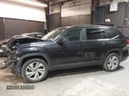 ✅ 2023 Volkswagen Atlas SE • VIN: 1V2KP2CA8PC514805 • Lot: 41190485. Listed on IAAI with 20,639 mi. Free auction sales archive from the USA and detailed vehicle history report at DreamBid. Image 14.