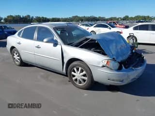 ✅ 2005 Buick LaCrosse CX • VIN: 2G4WC562651231466 • Lot: 43695562. Wystawiony na IAAI z przebiegiem 51 225 mil. Bezpłatny archiwum sprzedaży aukcyjnych z USA i szczegółowy raport historii pojazdu na DreamBid. Zdjęcie 1.