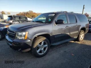 ✅ 2013 Chevrolet Suburban LT • VIN: 1GNSKJE71DR198109 • Lot: 91373315. Wystawiony na Copart z przebiegiem 211 243 mil. Bezpłatny archiwum sprzedaży aukcyjnych z USA i szczegółowy raport historii pojazdu na DreamBid. Zdjęcie 1.