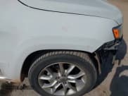 ✅ 2015 Jeep Grand Cherokee Summit • VIN: 1C4RJEJG5FC105296 • Lot: 43231201. Listed on IAAI with 124,311 mi. Free auction sales archive from the USA and detailed vehicle history report at DreamBid. Image 20.