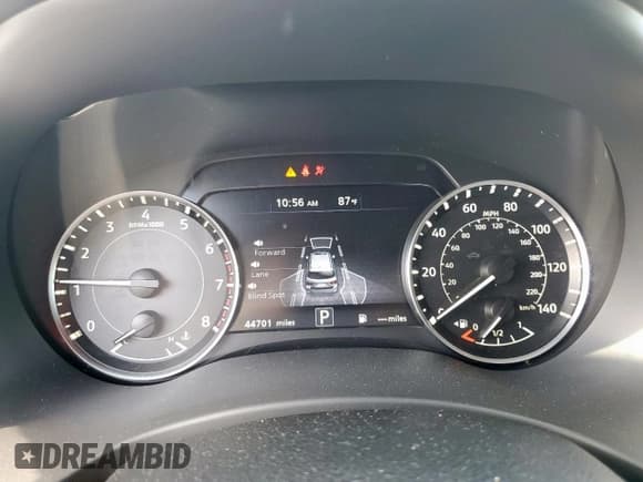 ✅ 2022 Nissan Armada SL • VIN: JN8AY2BA9N9390537 • Lot: 81189225. Wystawiony na Copart z przebiegiem 44 701 mil. Bezpłatny archiwum sprzedaży aukcyjnych z USA i szczegółowy raport historii pojazdu na DreamBid. Zdjęcie 9.