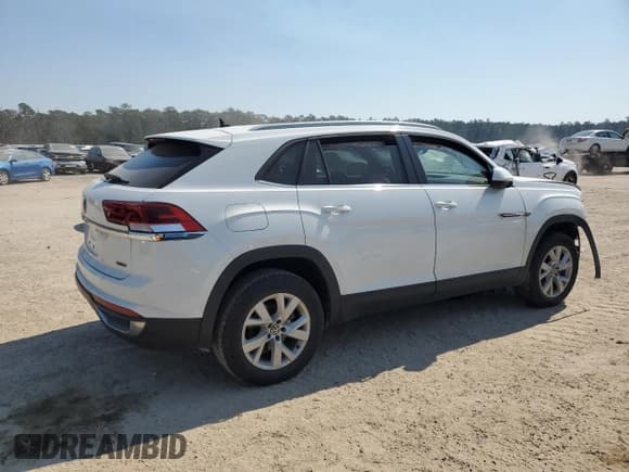 ✅ 2021 Volkswagen Atlas S • VIN: 1V2GC2CA6MC234152 • Lot: 46727345. Listed on Copart with 22,278 mi. Free auction sales archive from the USA and detailed vehicle history report at DreamBid. Image 3.