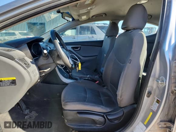 ✅ 2016 Hyundai Elantra SE • VIN: 5NPDH4AE3GH700989 • Lot: 89731375. Listed on Copart with 150,283 mi. Free auction sales archive from the USA and detailed vehicle history report at DreamBid. Image 7.