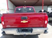 ✅ 2018 Chevrolet Silverado 1500 LTZ • VIN: 3GCUKSEC3JG152877 • Lot: 43058984. Wystawiony na IAAI z przebiegiem 27 067 mil. Bezpłatny archiwum sprzedaży aukcyjnych z USA i szczegółowy raport historii pojazdu na DreamBid. Zdjęcie 17.