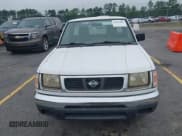 ✅ 2000 Nissan Frontier XE • VIN: 1N6DD21S5YC305132 • Lot: 42695081. Listed on IAAI with 111,427 mi. Free auction sales archive from the USA and detailed vehicle history report at DreamBid. Image 6.