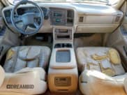 ✅ 2004 Chevrolet Tahoe LT • VIN: 1GNEC13Z64R178923 • Lot: 82502875. Listed on Copart with 283,485 mi. Free auction sales archive from the USA and detailed vehicle history report at DreamBid. Image 8.