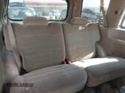 ✅ 2000 Ford Explorer Sport • VIN: 1FMYU60E4YUB05579 • Lot: 43366222. Wystawiony na IAAI z przebiegiem 208 717 mil. Bezpłatny archiwum sprzedaży aukcyjnych z USA i szczegółowy raport historii pojazdu na DreamBid. Zdjęcie 8.