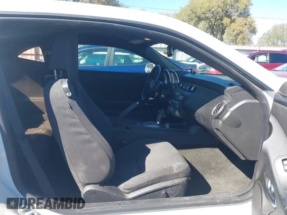 ✅ 2011 Chevrolet Camaro 1LT • VIN: 2G1FB1ED7B9208299 • Lot: 43574278. Listed on IAAI with 250,925 mi. Free auction sales archive from the USA and detailed vehicle history report at DreamBid. Image 5.