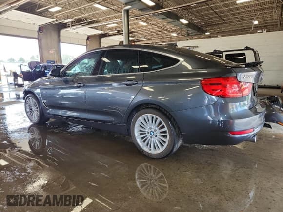 ✅ 2015 BMW 3 Series 335i Gran Turismo xDrive • VIN: WBA3X9C54FD868389 • Lot: 63828465. Wystawiony na Copart z przebiegiem 72 146 mil. Bezpłatny archiwum sprzedaży aukcyjnych z USA i szczegółowy raport historii pojazdu na DreamBid. Zdjęcie 2.