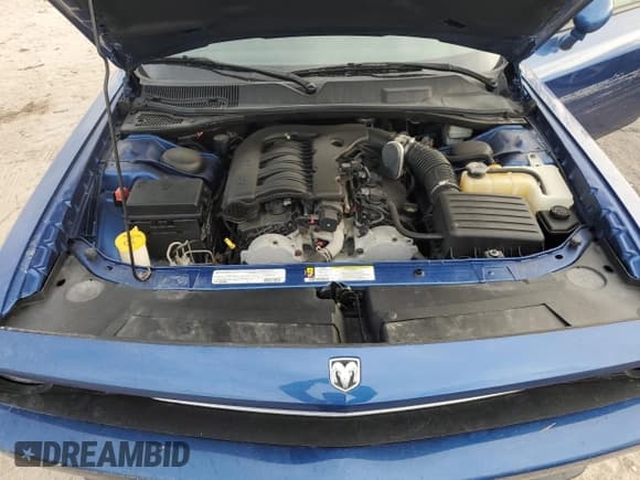 ✅ 2010 Dodge Challenger SE • VIN: 2B3CJ4DV5AH321151 • Lot: 75277464. Wystawiony na Copart z przebiegiem Nie podano. Bezpłatny archiwum sprzedaży aukcyjnych z USA i szczegółowy raport historii pojazdu na DreamBid. Zdjęcie 11.