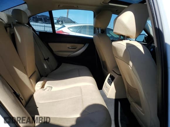✅ 2018 BMW 3 Series 320i • VIN: WBA8A9C50JAH12273 • Lot: 89874345. Listed on Copart with 132,958 mi. Free auction sales archive from the USA and detailed vehicle history report at DreamBid. Image 10.