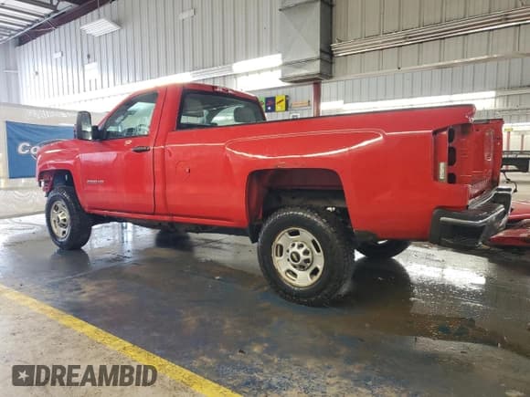 ✅ 2015 Chevrolet Silverado 2500HD Work Truck • VIN: 1GC0CUEG7FZ500942 • Lot: 47104335. Wystawiony na Copart z przebiegiem 204 850 mil. Bezpłatny archiwum sprzedaży aukcyjnych z USA i szczegółowy raport historii pojazdu na DreamBid. Zdjęcie 2.