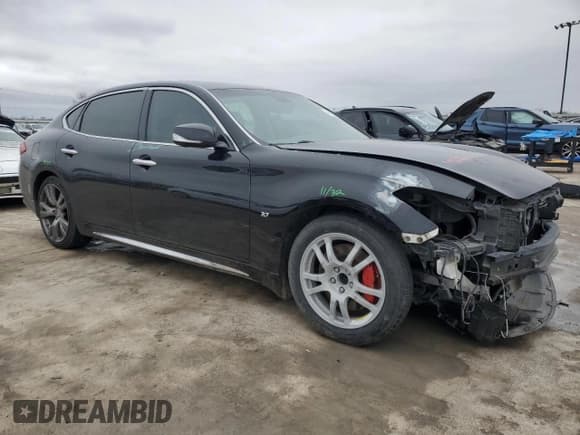 ✅ 2017 Infiniti Q70 3.7 • VIN: JN1BY1PP8HM170768 • Лот: 44339445. Опубликован ранее на Copart с пробегом 108 782 миль. Бесплатный доступ к архиву аукционных продаж из США и подробный отчёт об истории автомобиля на DreamBid. Изображение 4.