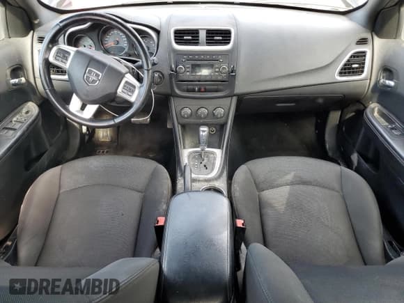 ✅ 2012 Dodge Avenger SXT • VIN: 1C3CDZCB8CN290471 • Lot: 57251444. Wystawiony na Copart z przebiegiem 184 476 mil. Bezpłatny archiwum sprzedaży aukcyjnych z USA i szczegółowy raport historii pojazdu na DreamBid. Zdjęcie 8.