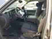 2010 Chevrolet Silverado 1500 LT с VIN 1GCSKSE32AZ173100, выставлен на аукционе Copart как лот 84477555 с пробегом 179 585 миль миль и Чистый • Clean title. История ставок и продаж доступна на DreamBid. Изображение 7.