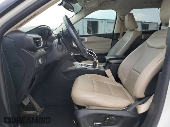 2020 Ford Explorer Limited с VIN 1FMSK7FH7LGA10704, выставлен на аукционе Copart как лот 68747315 с пробегом 110 444 миль миль и Списание • Salvage title. История ставок и продаж доступна на DreamBid. Изображение 7.