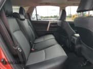 ✅ 2019 Toyota 4Runner SR5 Premium • VIN: JTEBU5JRXK5708555 • Лот: 83934735. Опубликован ранее на Copart с пробегом 56 780 миль. Бесплатный доступ к архиву аукционных продаж из США и подробный отчёт об истории автомобиля на DreamBid. Изображение 11.