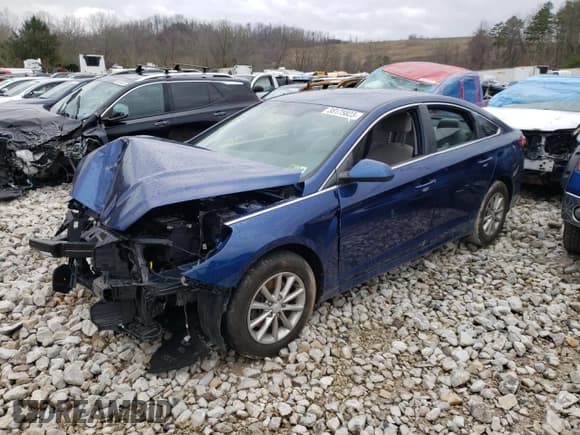 ✅ 2019 Hyundai Sonata SE • VIN: 5NPE24AF5KH778505 • Lot: 38175823. Listed on Copart with 50,578 mi. Free auction sales archive from the USA and detailed vehicle history report at DreamBid. Image 1.