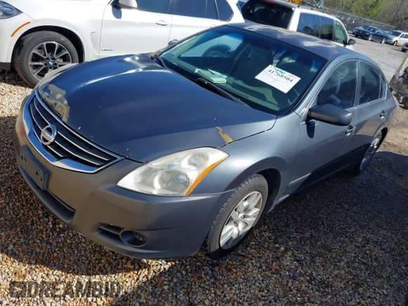 ✅ 2011 Nissan Altima S • VIN: 1N4AL2AP6BN468930 • Лот: 41768504. Опубликован ранее на IAAI с пробегом 177 967 миль. Бесплатный доступ к архиву аукционных продаж из США и подробный отчёт об истории автомобиля на DreamBid. Изображение 17.