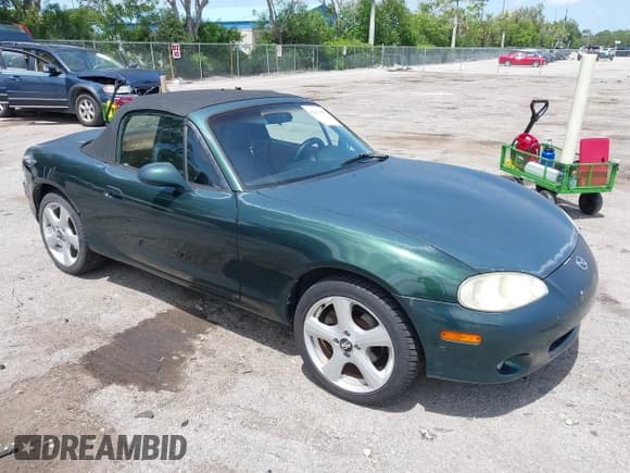 ✅ 2001 Mazda MX-5 Miata • VIN: JM1NB353610201651 • Lot: 42472968. Listed on IAAI with Not provided. Free auction sales archive from the USA and detailed vehicle history report at DreamBid. Image 1.