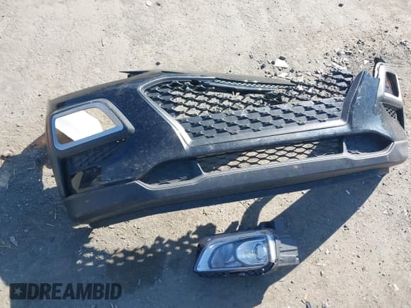 ✅ 2018 Hyundai Kona SEL • VIN: KM8K22AA3JU070524 • Lot: 43420552. Listed on IAAI with 150,094 mi. Free auction sales archive from the USA and detailed vehicle history report at DreamBid. Image 12.