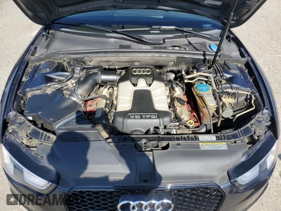 ✅ 2013 Audi S5 Premium Plus • VIN: WAUCGAFR9DA043933 • Lot: 47098075. Wystawiony na Copart z przebiegiem 96 069 mil. Bezpłatny archiwum sprzedaży aukcyjnych z USA i szczegółowy raport historii pojazdu na DreamBid. Zdjęcie 11.