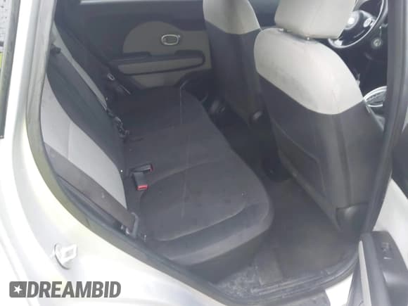 ✅ 2014 Kia Soul • VIN: KNDJN2A24E7705299 • Lot: 42198202. Listed on IAAI with 154,574 mi. Free auction sales archive from the USA and detailed vehicle history report at DreamBid. Image 8.