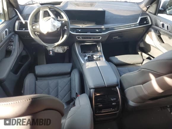 ✅ 2026 BMW X5 xDrive40i • VIN: 5UX23EU05T9108426 • Лот: 80685815. Опубликован ранее на Copart с пробегом Не указан. Бесплатный доступ к архиву аукционных продаж из США и подробный отчёт об истории автомобиля на DreamBid. Изображение 8.