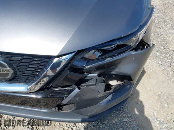 ✅ 2020 Nissan Rogue SV • VIN: JN1BJ1CV1LW264531 • Lot: 43170464. Wystawiony na IAAI z przebiegiem 48 084 mil. Bezpłatny archiwum sprzedaży aukcyjnych z USA i szczegółowy raport historii pojazdu na DreamBid. Zdjęcie 6.