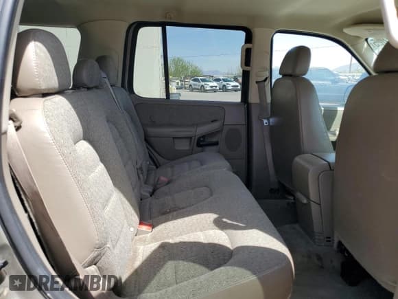 ✅ 2004 Ford Explorer XLS • VIN: 1FMZU62K54ZB24680 • Лот: 51302825. Опубликован ранее на Copart с пробегом 183 110 миль. Бесплатный доступ к архиву аукционных продаж из США и подробный отчёт об истории автомобиля на DreamBid. Изображение 11.