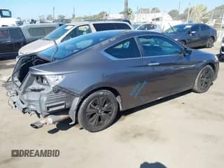 ✅ 2013 Honda Accord LX-S • VIN: 1HGCT1B3XDA018833 • Lot: 43407100. Wystawiony na IAAI z przebiegiem 266 752 mil. Bezpłatny archiwum sprzedaży aukcyjnych z USA i szczegółowy raport historii pojazdu na DreamBid. Zdjęcie 4.