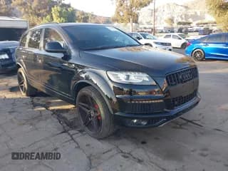 ✅ 2014 Audi Q7 S line Prestige • VIN: WA1DGAFE2ED009511 • Lot: 43621627. Wystawiony na IAAI z przebiegiem 155 659 mil. Bezpłatny archiwum sprzedaży aukcyjnych z USA i szczegółowy raport historii pojazdu na DreamBid. Zdjęcie 1.