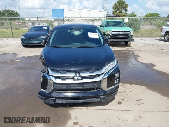 ✅ 2020 Mitsubishi Outlander ES • VIN: JA4AR3AU8LU028620 • Lot: 42176148. Listed on IAAI with 84,100 mi. Free auction sales archive from the USA and detailed vehicle history report at DreamBid. Image 12.