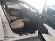 ✅ 2018 Kia Cadenza Technology • VIN: KNALC4J11J5104890 • Лот: 43433069. Опубликован ранее на IAAI с пробегом 67 769 миль. Бесплатный доступ к архиву аукционных продаж из США и подробный отчёт об истории автомобиля на DreamBid. Изображение 5.