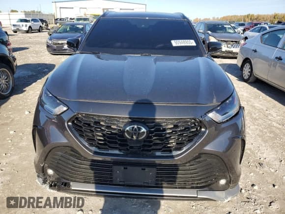 ✅ 2021 Toyota Highlander XSE • VIN: 5TDJZRBH3MS066921 • Lot: 90948955. Listed on Copart with 158,736 mi. Free auction sales archive from the USA and detailed vehicle history report at DreamBid. Image 5.