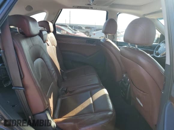 ✅ 2008 Hyundai Veracruz GLS • VIN: KM8NU13C18U033059 • Lot: 92432435. Listed on Copart with 212,086 mi. Free auction sales archive from the USA and detailed vehicle history report at DreamBid. Image 11.