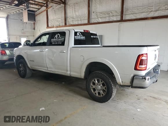 ✅ 2020 Ram 2500 Laramie • VIN: 3C6UR5FL2LG122243 • Lot: 66987745. Wystawiony na Copart z przebiegiem 97 993 mil. Bezpłatny archiwum sprzedaży aukcyjnych z USA i szczegółowy raport historii pojazdu na DreamBid. Zdjęcie 2.