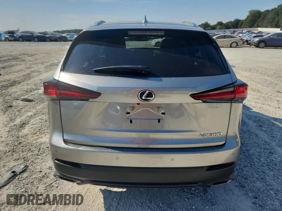 ✅ 2021 Lexus NX 300 • VIN: JTJDARBZ4M2190777 • Lot: 80400345. Wystawiony na Copart z przebiegiem 24 262 mil. Bezpłatny archiwum sprzedaży aukcyjnych z USA i szczegółowy raport historii pojazdu na DreamBid. Zdjęcie 6.