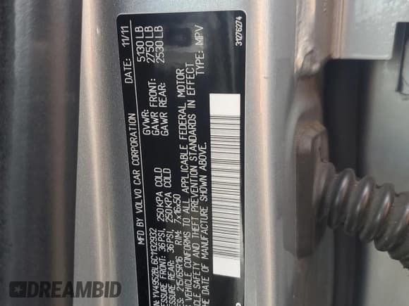 ✅ 2012 Volvo XC70 3.2L • VIN: YV4952BL6C1132932 • Lot: 80074845. Wystawiony na Copart z przebiegiem 176 151 mil. Bezpłatny archiwum sprzedaży aukcyjnych z USA i szczegółowy raport historii pojazdu na DreamBid. Zdjęcie 13.