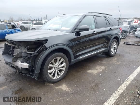 ✅ 2021 Ford Explorer XLT • VIN: 1FMSK8DH9MGA41477 • Lot: 41609763. Wystawiony na IAAI z przebiegiem 72 859 mil. Bezpłatny archiwum sprzedaży aukcyjnych z USA i szczegółowy raport historii pojazdu na DreamBid. Zdjęcie 2.