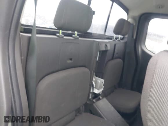 ✅ 2018 Nissan Frontier Pro-4X • VIN: 1N6AD0CW5JN772164 • Lot: 43585004. Listed on IAAI with 161,711 mi. Free auction sales archive from the USA and detailed vehicle history report at DreamBid. Image 8.