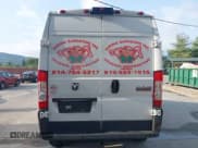 ✅ 2018 Ram ProMaster Cargo • VIN: 3C6TRVBG0JE157988 • Lot: 43133786. Wystawiony na IAAI z przebiegiem 100 699 mil. Bezpłatny archiwum sprzedaży aukcyjnych z USA i szczegółowy raport historii pojazdu na DreamBid. Zdjęcie 16.