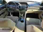 2017 Honda Accord с VIN JHMCR6F37HC005941, выставлен на аукционе Copart как лот 86270965 с пробегом 116 216 миль миль и Списание • Salvage title. История ставок и продаж доступна на DreamBid. Изображение 8.