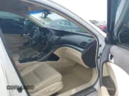 ✅ 2012 Acura TSX • VIN: JH4CU2F40CC014571 • Lot: 43580975. Wystawiony na IAAI z przebiegiem 85 743 mil. Bezpłatny archiwum sprzedaży aukcyjnych z USA i szczegółowy raport historii pojazdu na DreamBid. Zdjęcie 5.