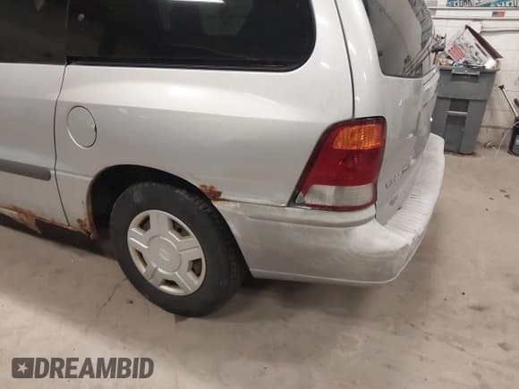 ✅ 2001 Ford Windstar LX • VIN: 2FMZA51491BA76993 • Lot: 43867414. Listed on IAAI with 172,007 mi. Free auction sales archive from the USA and detailed vehicle history report at DreamBid. Image 6.