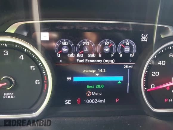 ✅ 2019 Chevrolet Silverado 1500 High Country • VIN: 3GCUYHEL4KG127750 • Lot: 43215730. Wystawiony na IAAI z przebiegiem 100 824 mil. Bezpłatny archiwum sprzedaży aukcyjnych z USA i szczegółowy raport historii pojazdu na DreamBid. Zdjęcie 7.