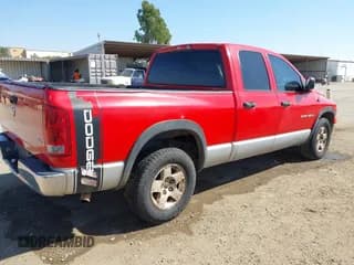 ✅ 2005 Dodge 1500 SLT • VIN: 1D7HA18NX5J506304 • Lot: 43402041. Wystawiony na IAAI z przebiegiem 158 682 mil. Bezpłatny archiwum sprzedaży aukcyjnych z USA i szczegółowy raport historii pojazdu na DreamBid. Zdjęcie 4.